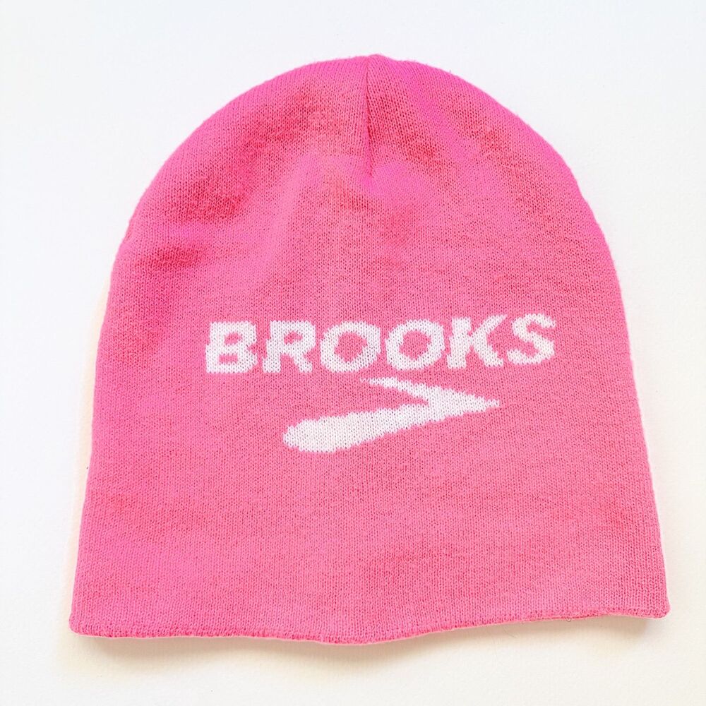 Womens Brooks Knit Beanie Cap Pink White Cotton Blend Logo Winter Cold Running